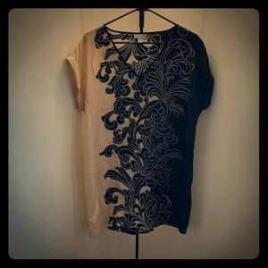 Tunic top, 100% polyester, gentle wash ok